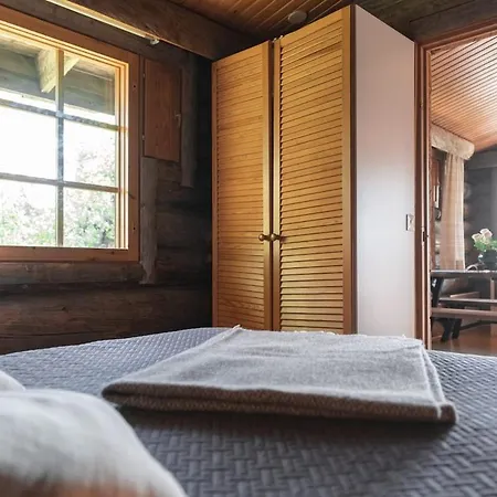 Charming On A Fell Syöte